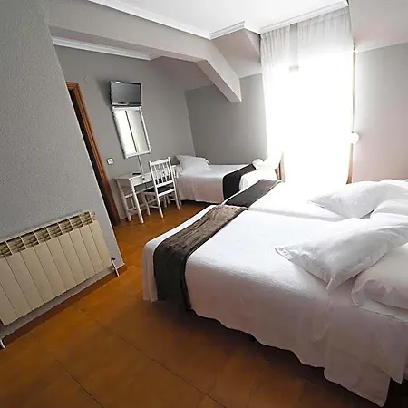 Isabel Hotel Isla