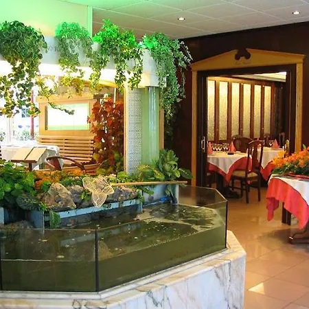 Isabel Hotel 2*