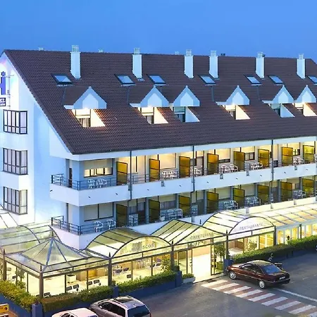 Isabel Hotel 2*