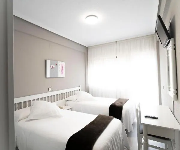 Isabel Отель 2*